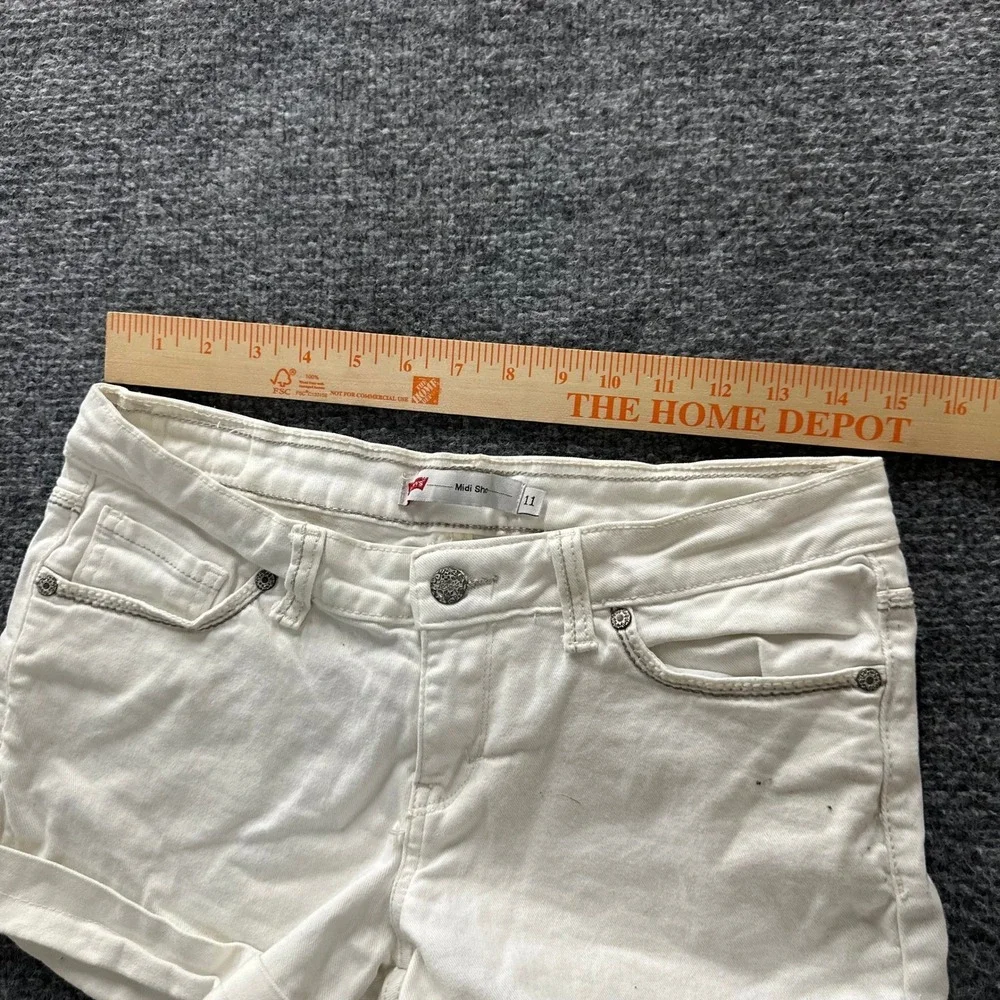 Levi's Shorts Womens Size 11 White Midi Denim Cuffed Flap Pocket Casual